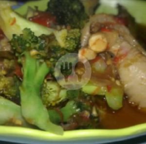 TUMIS JAMUR BROKOLI